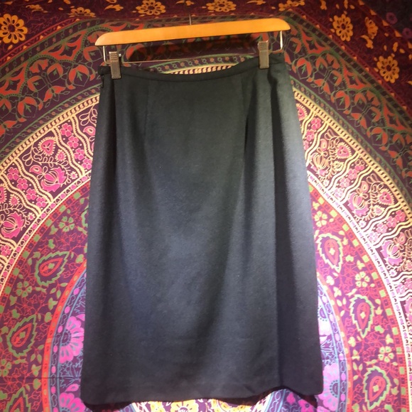 Gap wool skirt - Picture 2 of 2